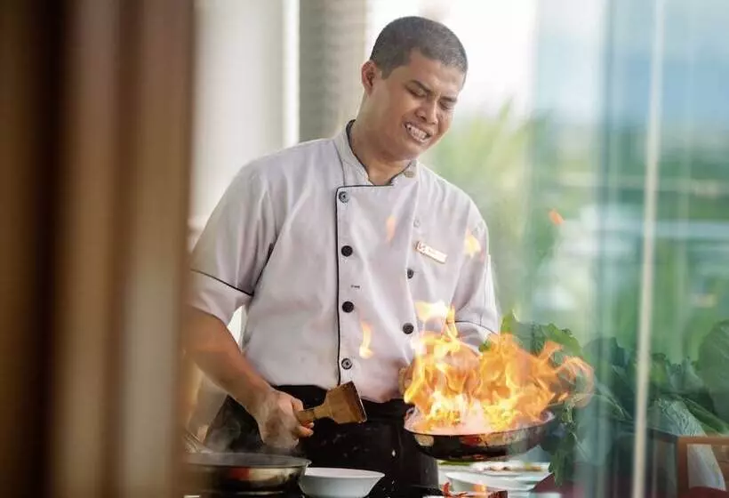 ホテル Swissbelinn Singkawang