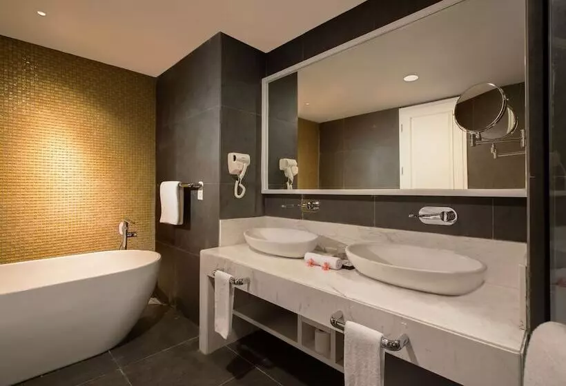 ホテル Swissbelinn Singkawang