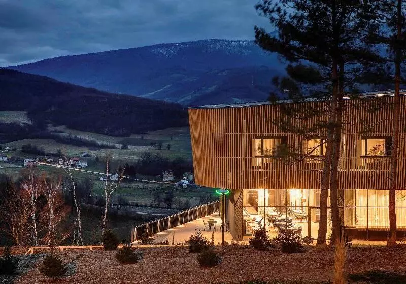 هتل Tarcin Forest Resort & Spa