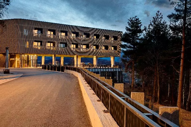 هتل Tarcin Forest Resort & Spa