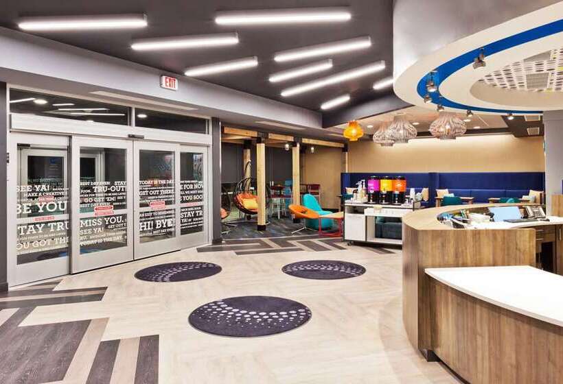 בית מלון כפרי Tru By Hilton Auburn