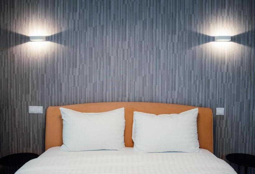 Hotel Uba Accommodation Apart