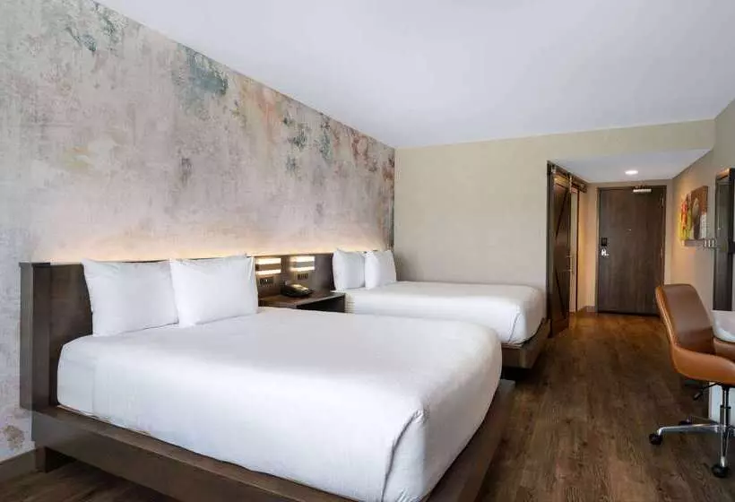 ホテル Wyndham Westfield