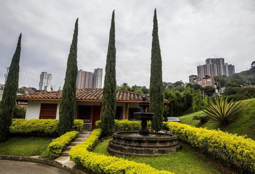 בית מלון כפרי Y Centro De Convenciones La Extremadura