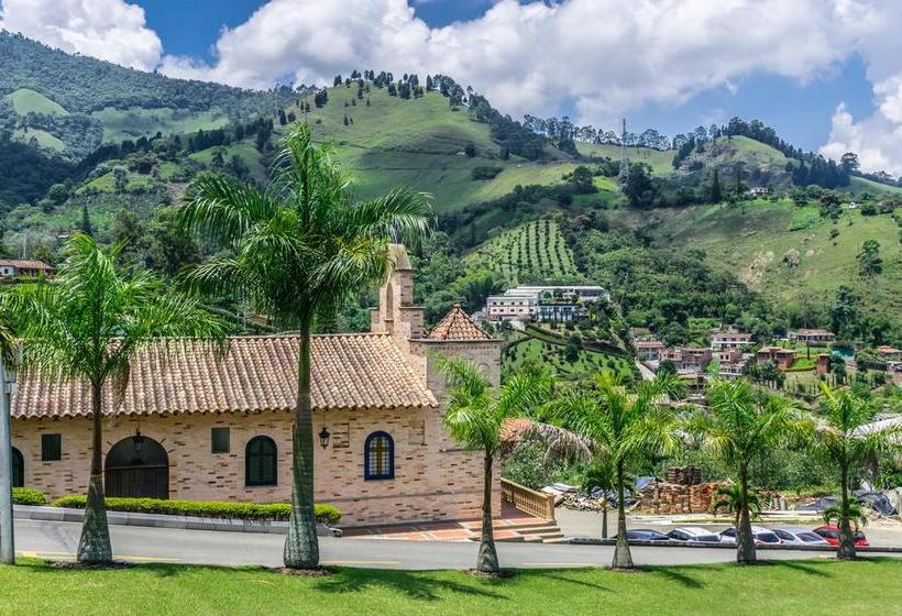 בית מלון כפרי Y Centro De Convenciones La Extremadura