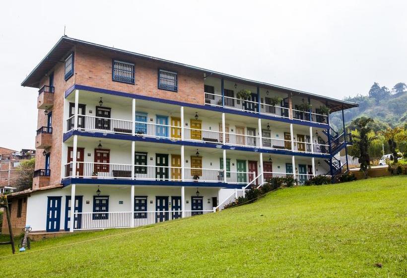 בית מלון כפרי Y Centro De Convenciones La Extremadura