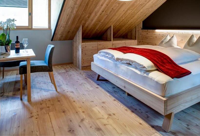 ホテル Zollhaus St Jakob Im Defereggental