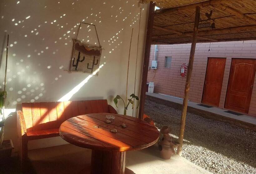 Hostel Hostal Nuevo Sol Y Viento