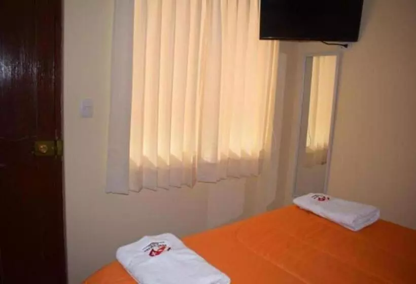 تختخواب و صبحانه Peru Swiss Hostel