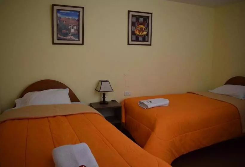 تختخواب و صبحانه Peru Swiss Hostel