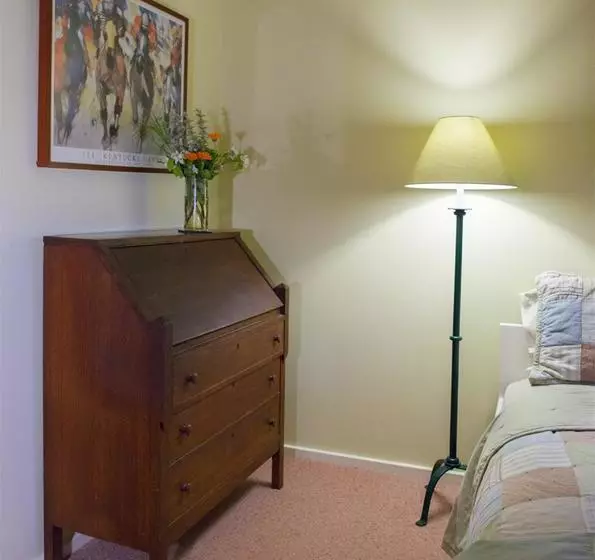 تختخواب و صبحانه Rustridge Ranch & Winery