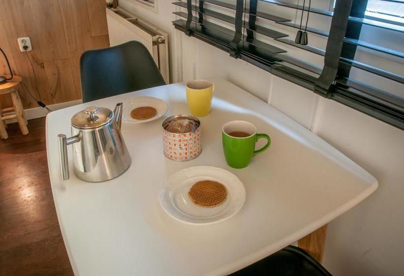 Bed and Breakfast The Warehouse