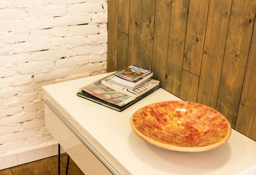 Bed and Breakfast The Warehouse