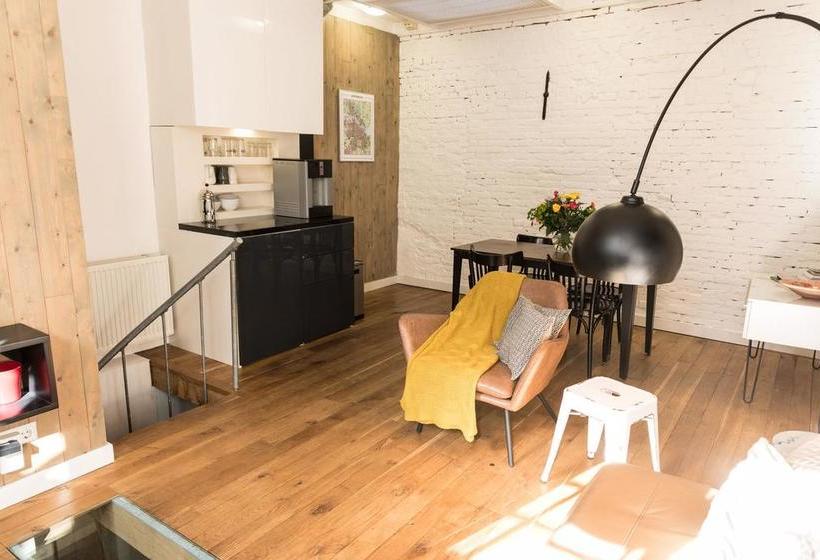 Bed and Breakfast The Warehouse