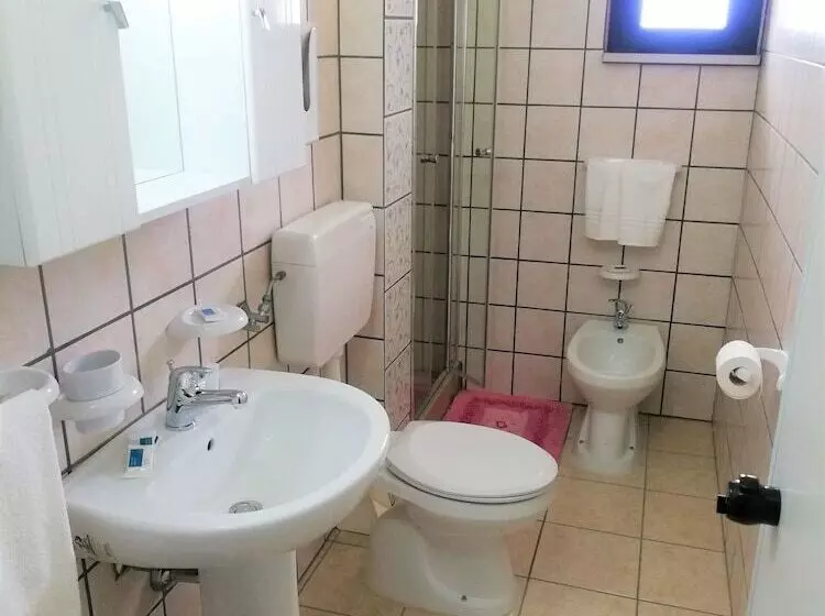 Hotelli Baia Del Cigno