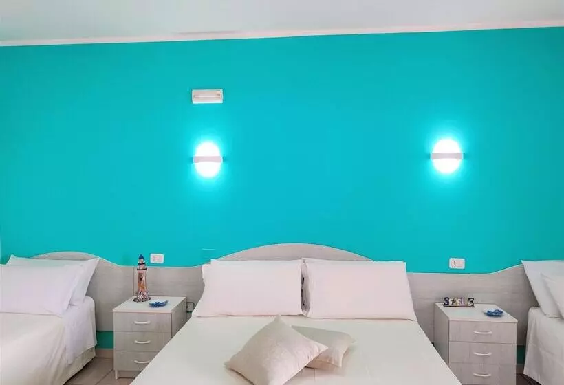 Hotelli Baia Del Cigno