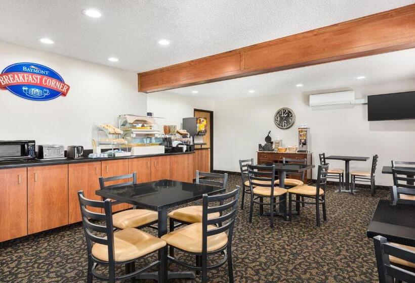 ホテル Baymont By Wyndham Whitefish