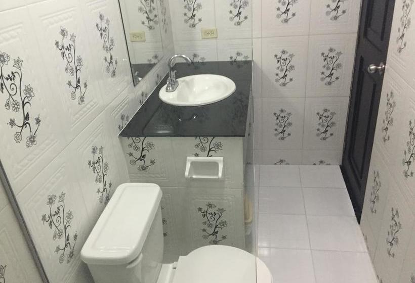 호텔 Ayenda 1315 Candiac