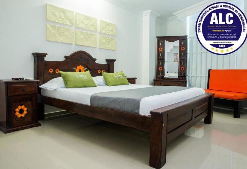 호텔 Ayenda 1315 Candiac