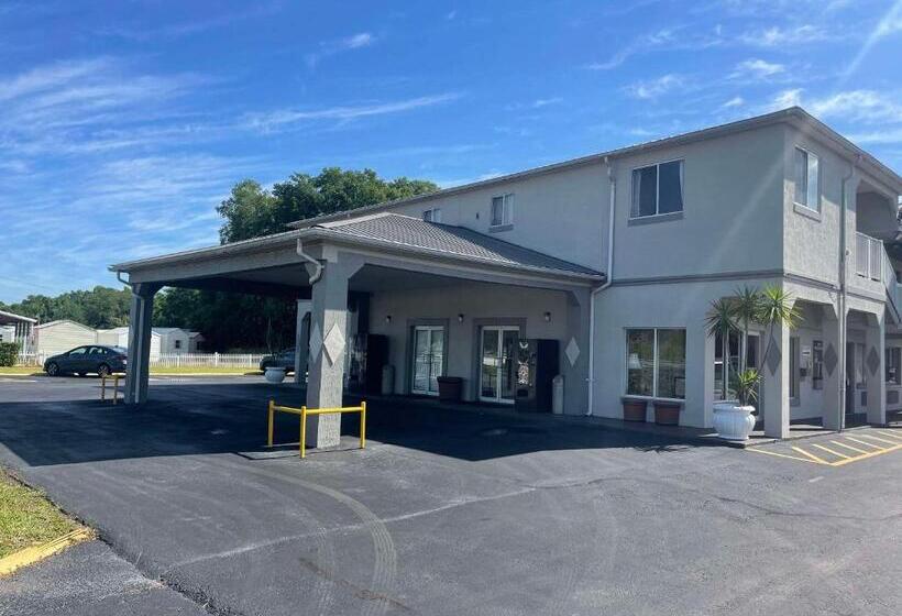 ホテル Rodeway Inn