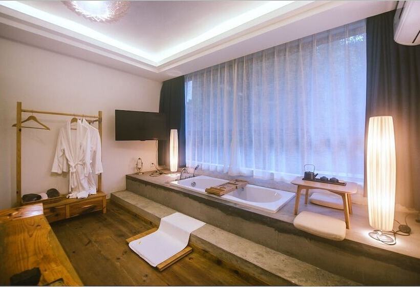 Hotel Rucun Shanju Tea Life Aesthetic Hostel