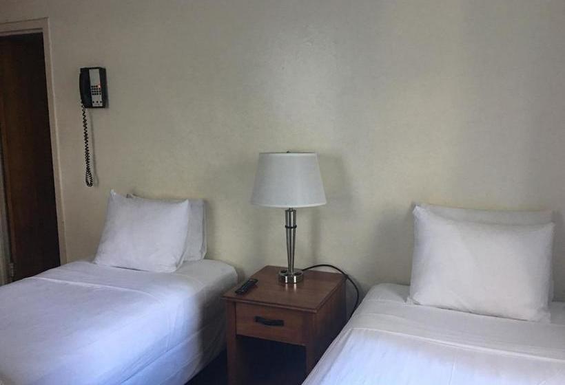 酒店 Seafarers International House