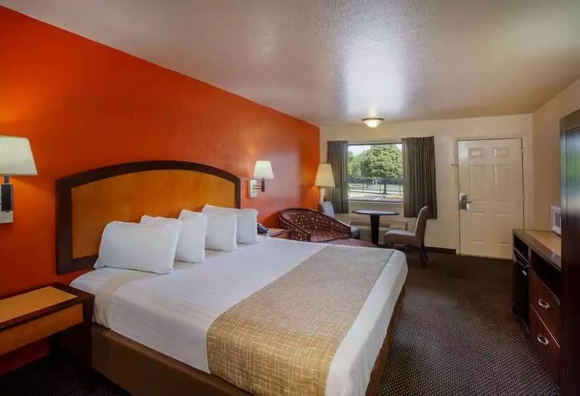 ホテル Travelodge By Wyndham Houston Hobby Airport