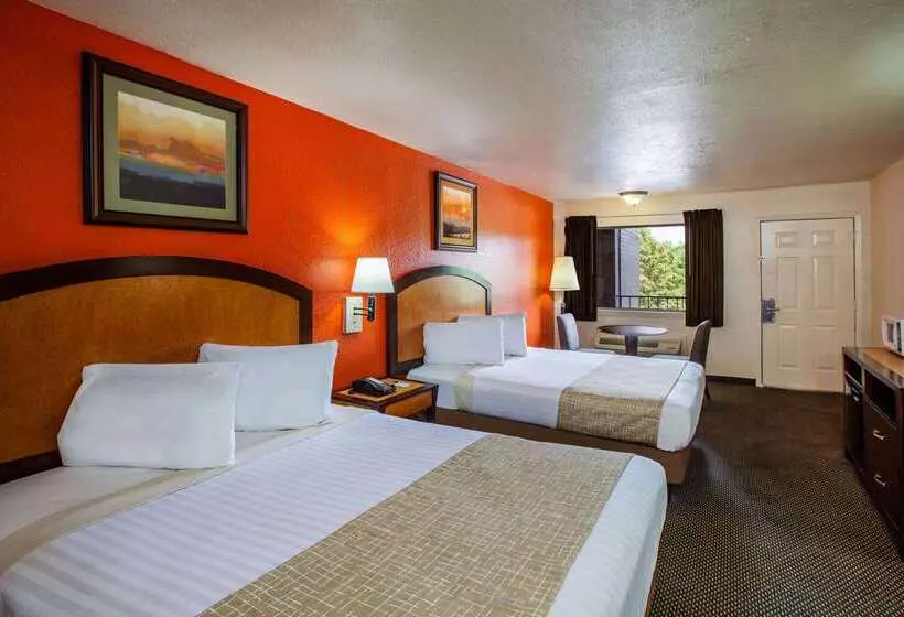 ホテル Travelodge By Wyndham Houston Hobby Airport