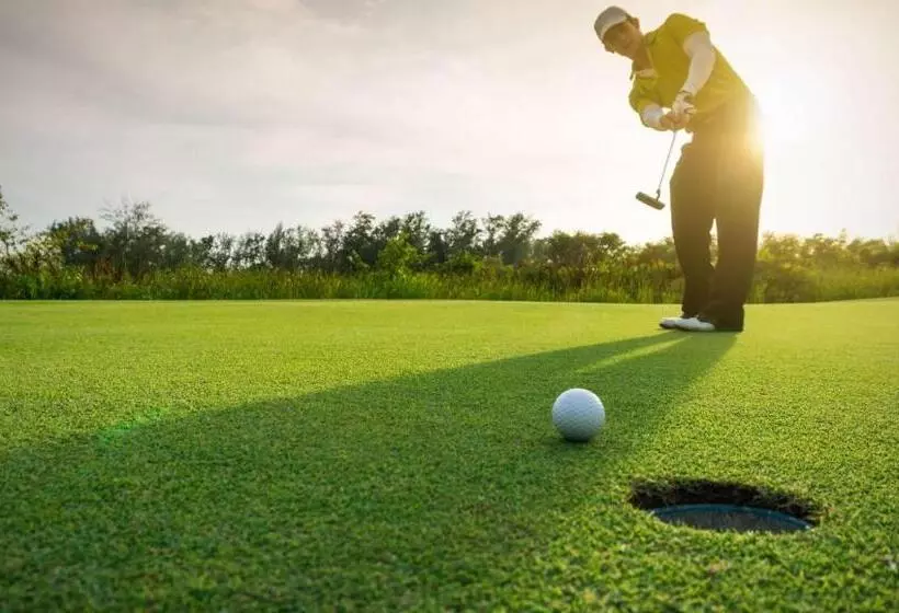 Motelli Magnuson Hotel Blythe