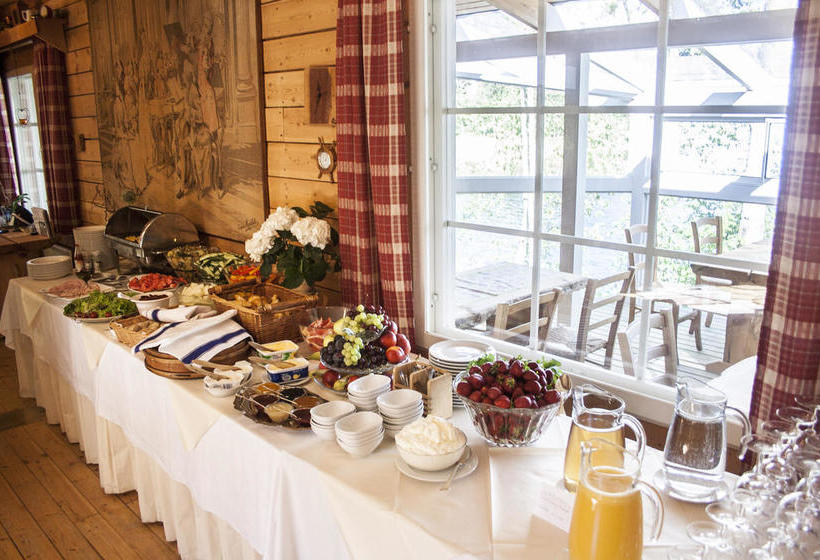 Santa S Little Village Hotel Uitonniemi