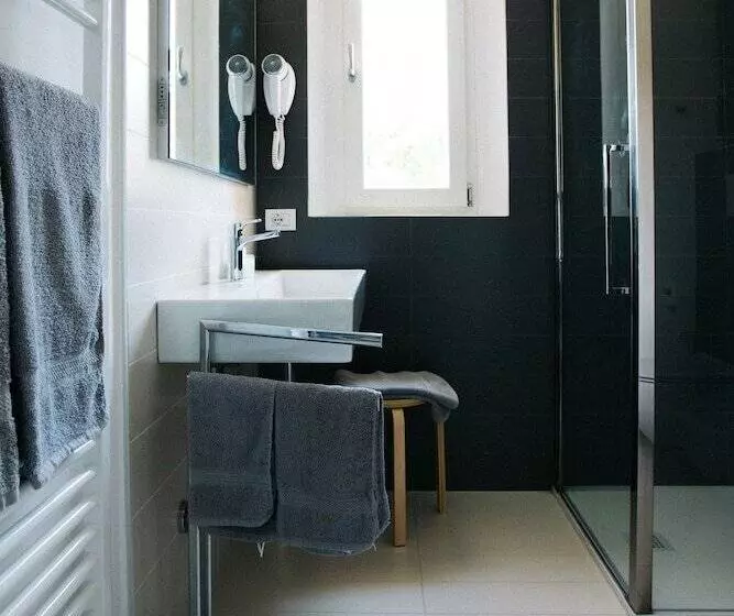 ベッドアンドブレックファースト Soloqui