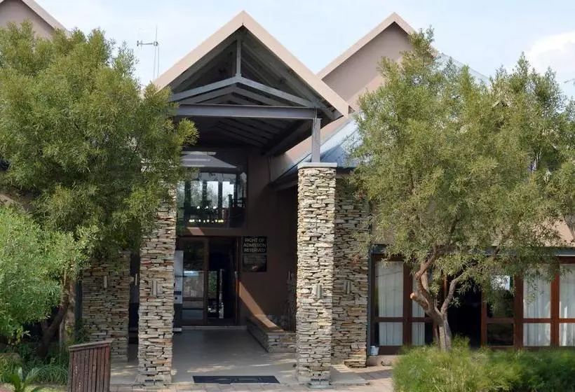 ベッドアンドブレックファースト Village Lodge Vaal De Grace