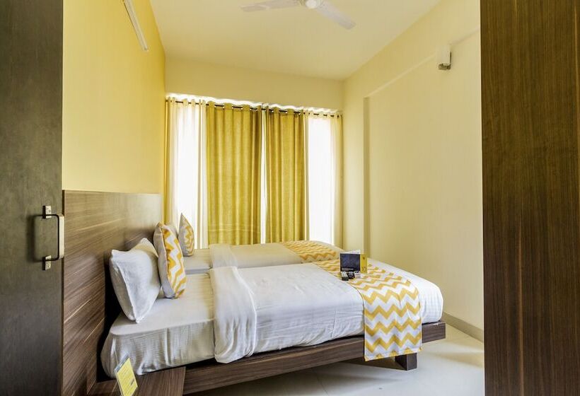 Fabhotel Iwe Studio Yelahanka