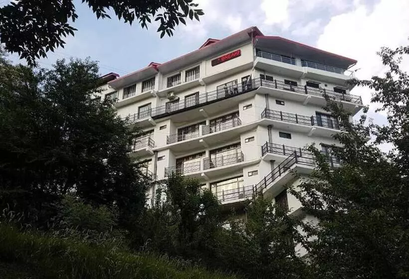 Hotelli Treebo Anjukul