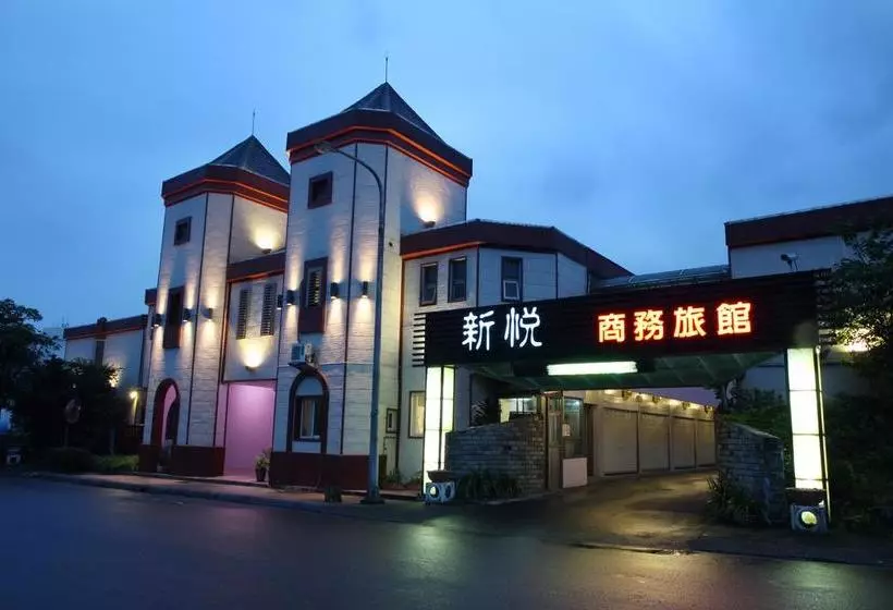Shinyes Motel