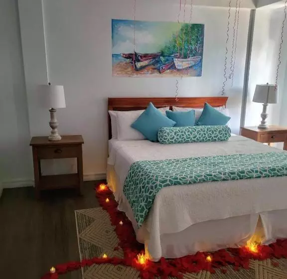 استراحتگاه Samfi Gardens