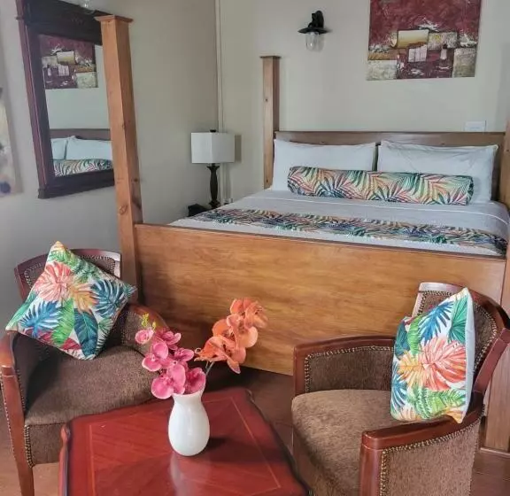 استراحتگاه Samfi Gardens