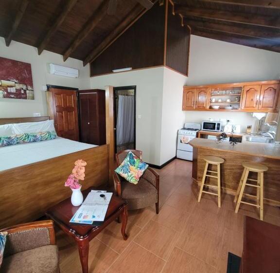 استراحتگاه Samfi Gardens