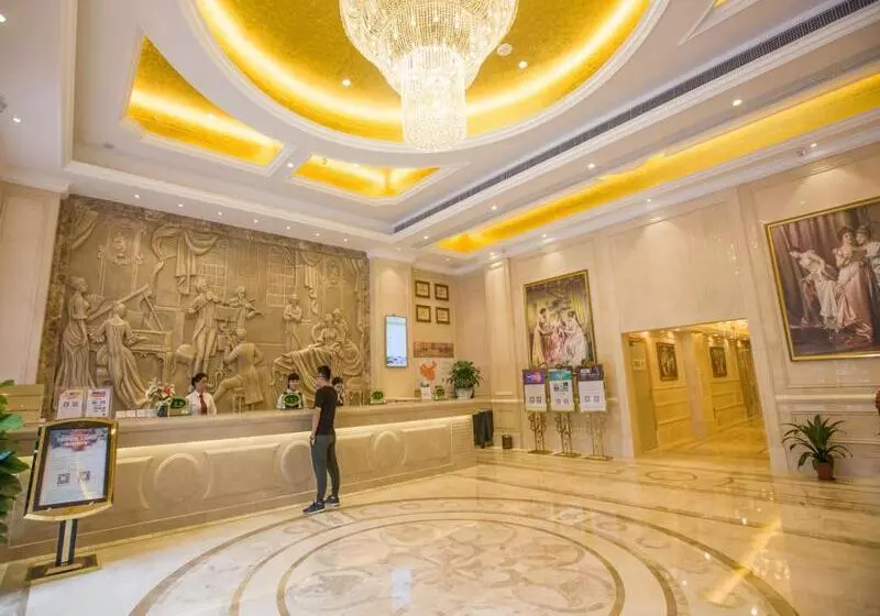 Vienna Hotel Guangdong Huizhou Jiangbei Sanxin