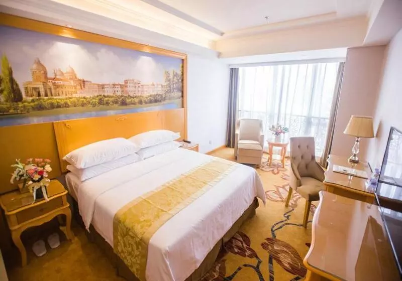 Vienna Hotel Guangdong Huizhou Jiangbei Sanxin