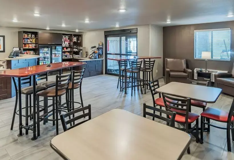 My Place Hotel - St. Joseph, Mo