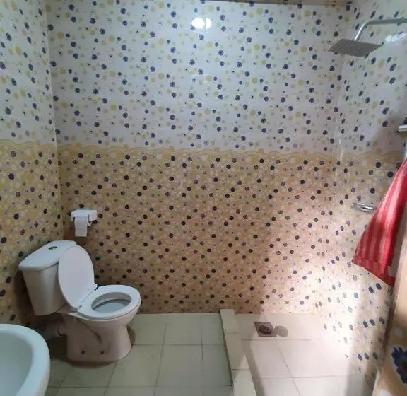 هاستل Rafiki Apartment