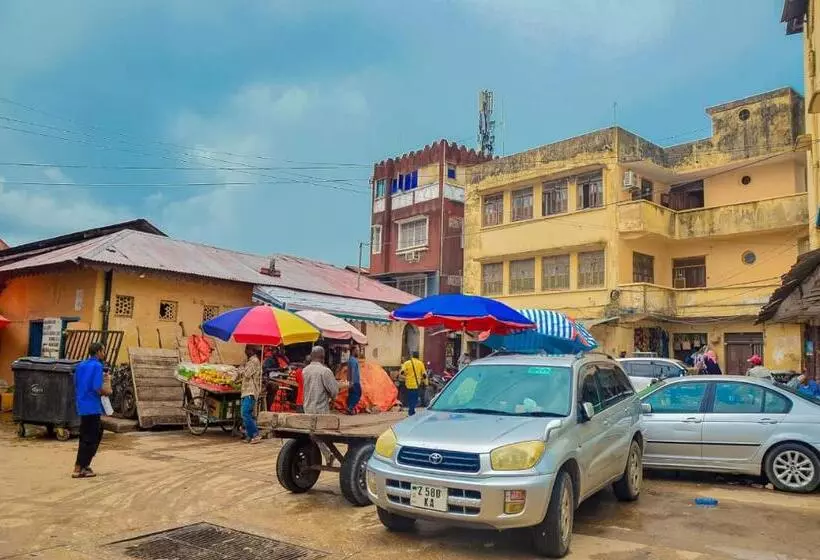 هاستل Rafiki Apartment