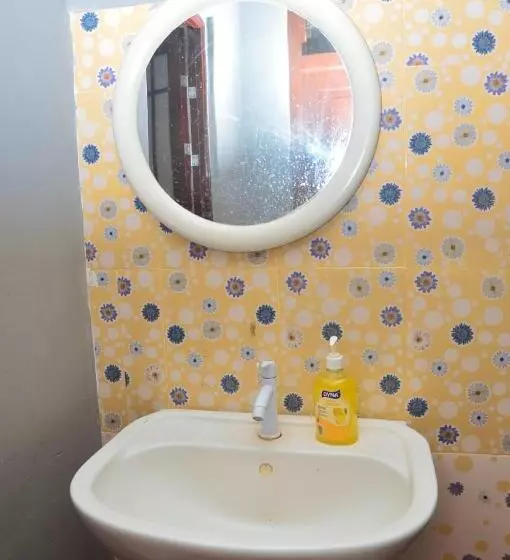 هاستل Rafiki Apartment