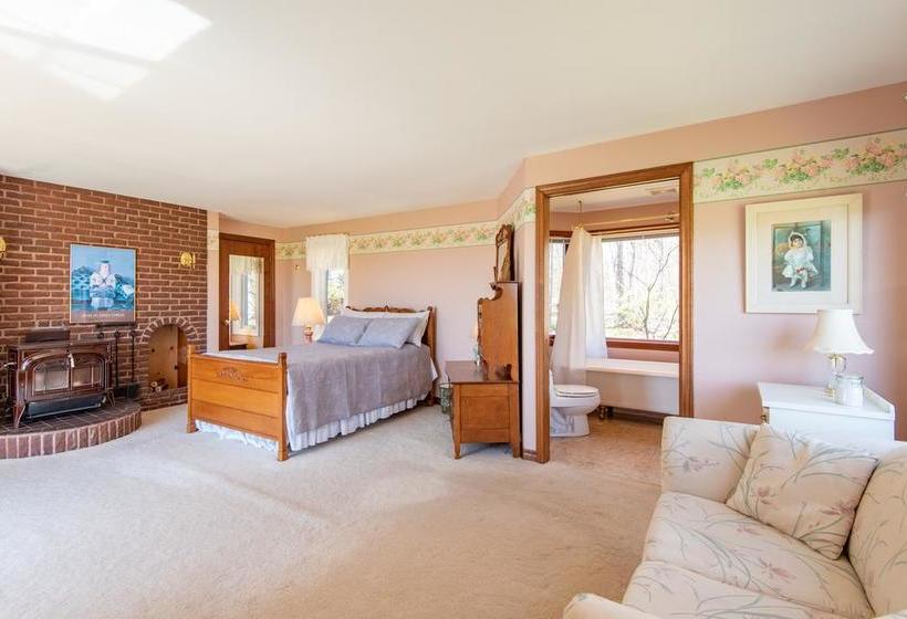 مبيت وإفطار Chez Nous