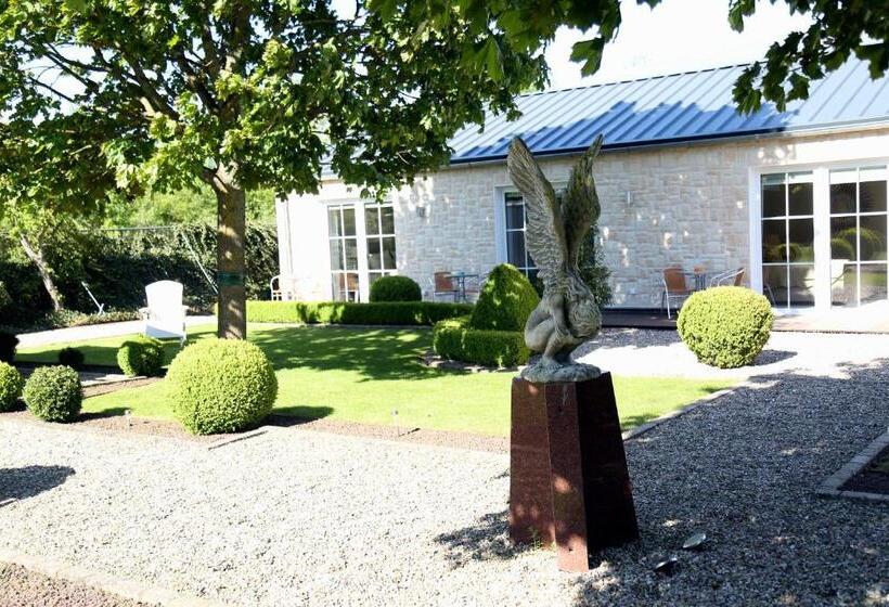 Отель Green Cottage