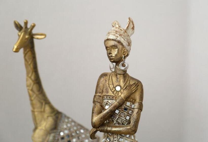 Отель Green Cottage