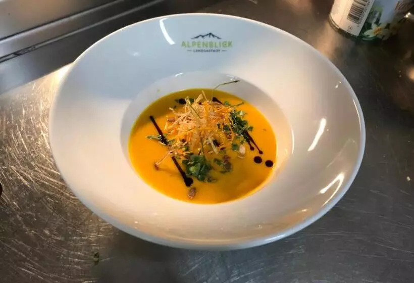 Hotelli Landgasthof Alpenblick An Der Wutachschlucht Südschwarzwald