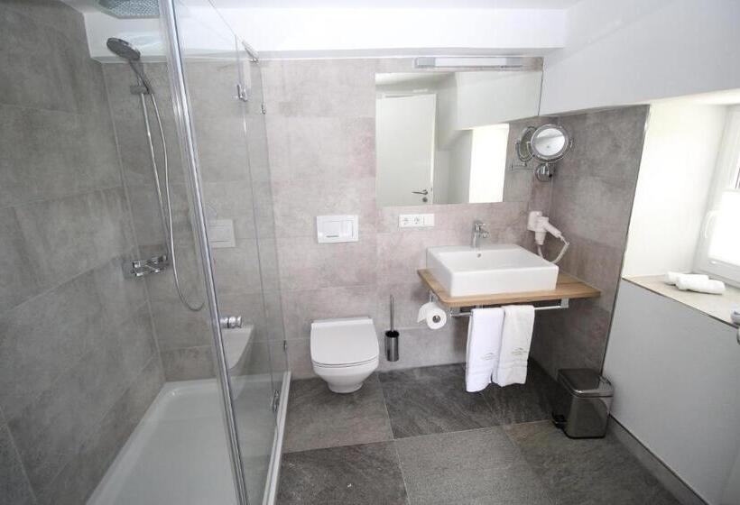 فندق Landgasthof Alpenblick An Der Wutachschlucht Südschwarzwald