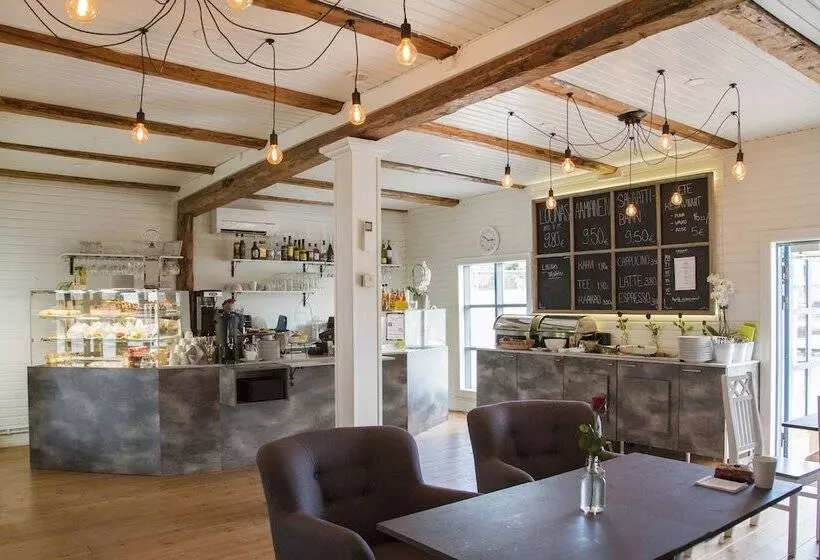 Hotelli Li Aittaranta